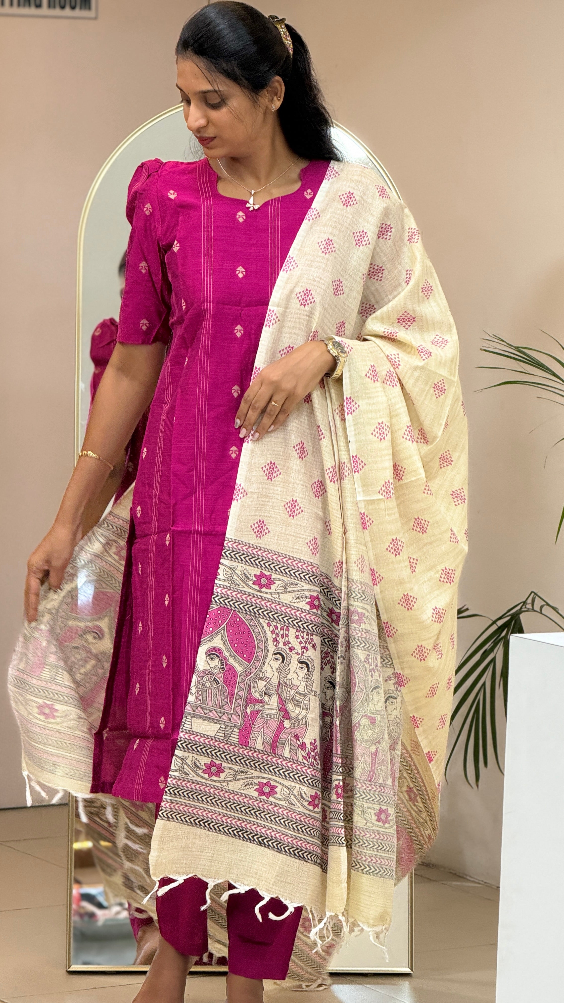 Magenta Pink Raw silk - 3199