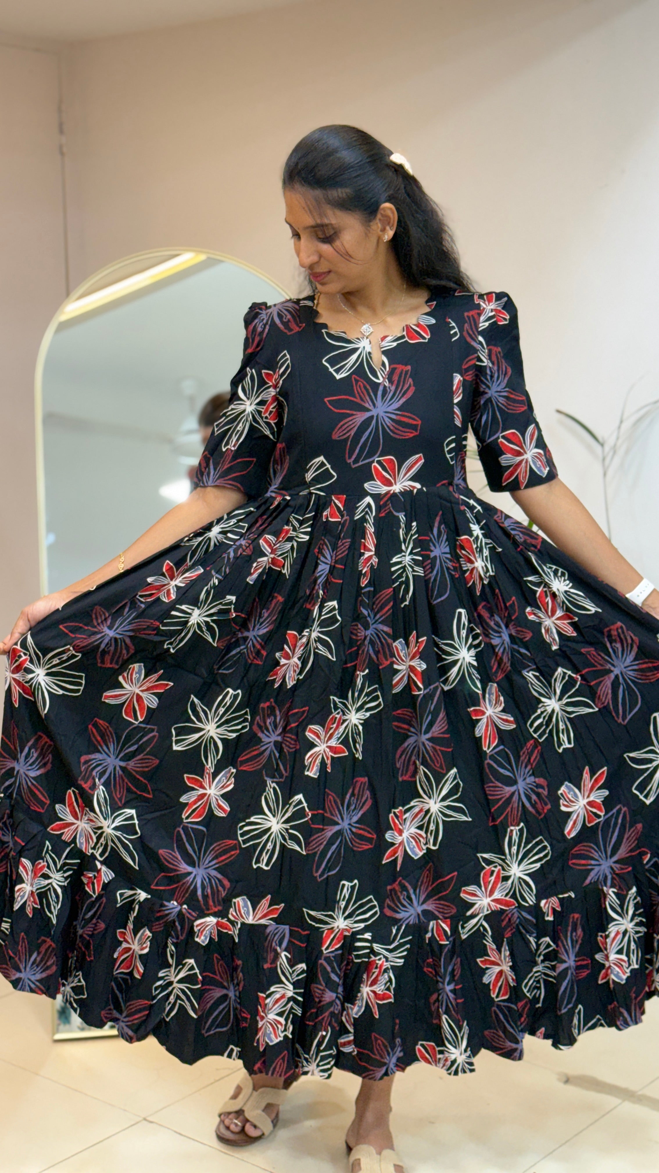 Black And Red Heavy Rayon Feeding Maxi - 2991