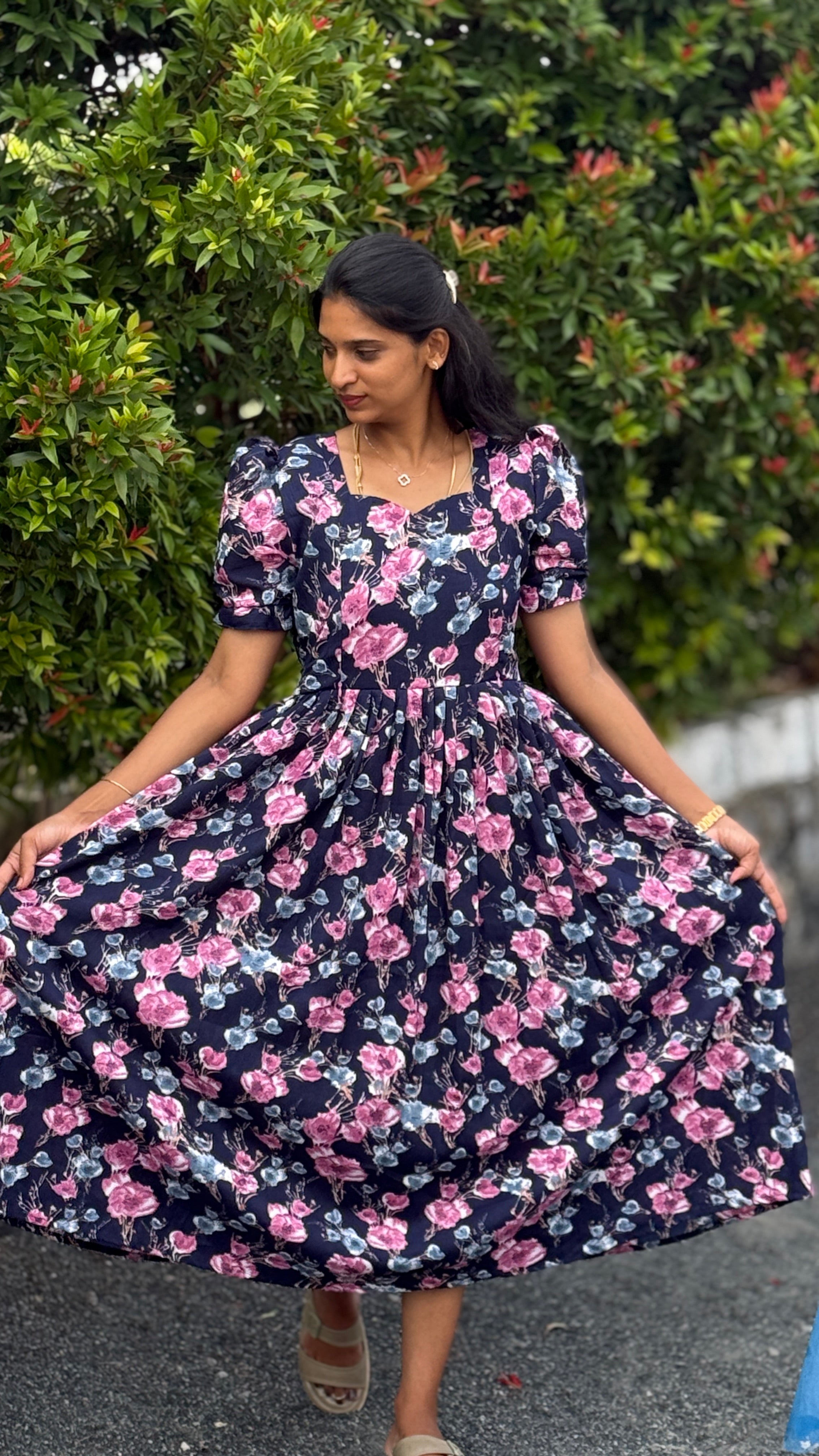 Navy Blue Delta Feexding Maxi - 3089