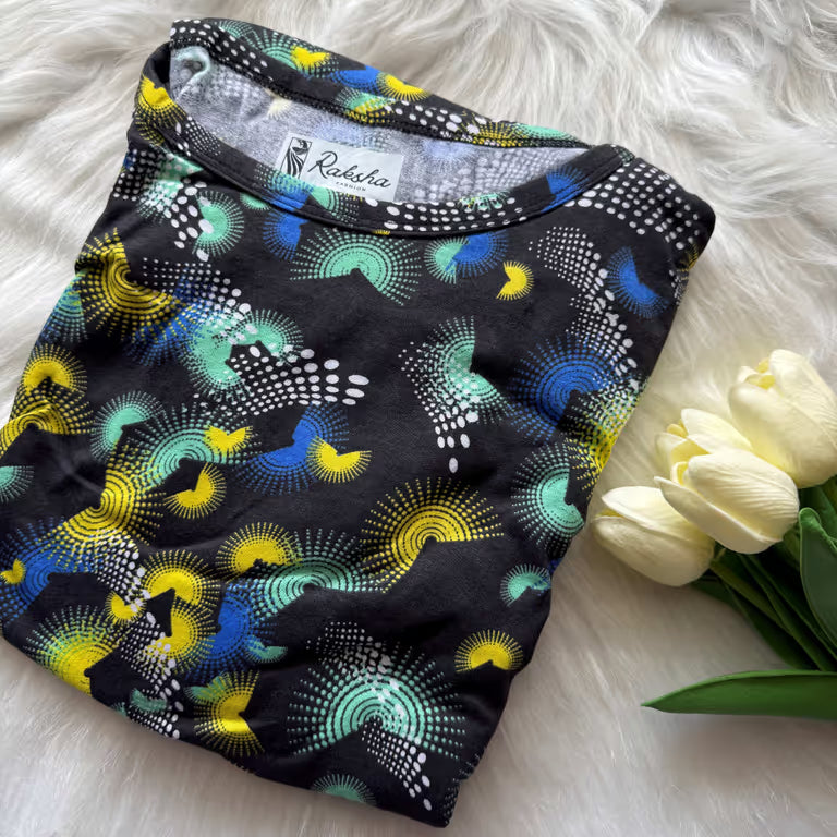 Dynamic Black Zipless Maternity Wear