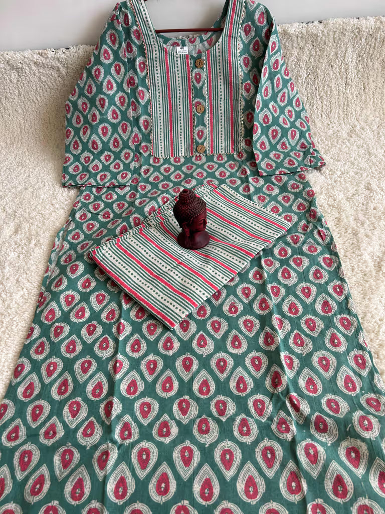 Muted Pastel Green Kurti With Pant